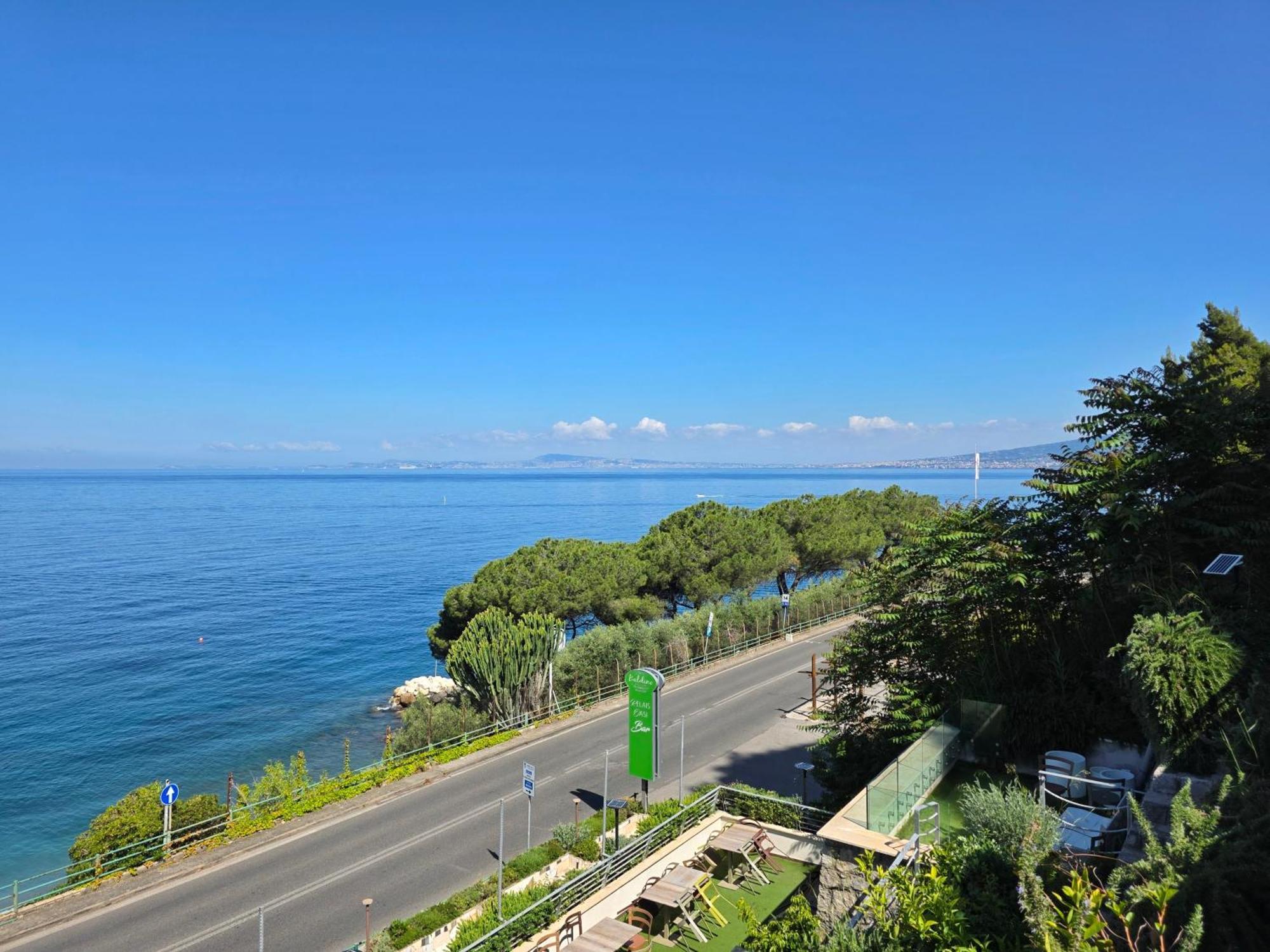 Bed and Breakfast Oasi Relais Vico Equense Esterno foto