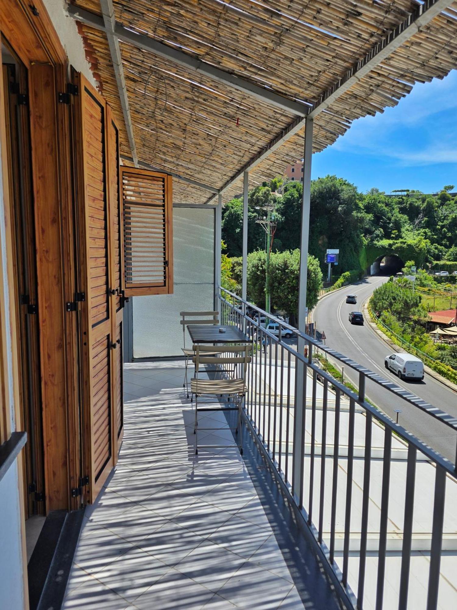 Bed and Breakfast Oasi Relais Vico Equense Esterno foto