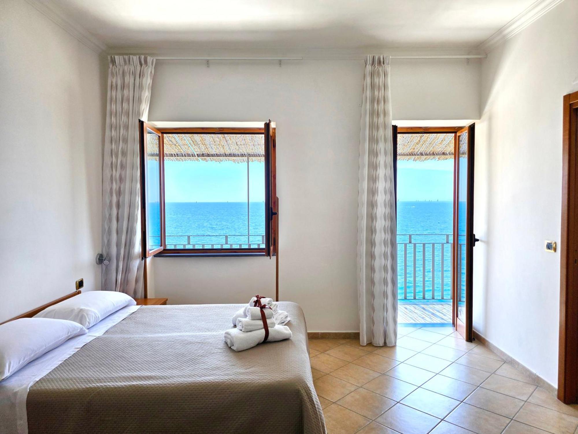Bed and Breakfast Oasi Relais Vico Equense Esterno foto